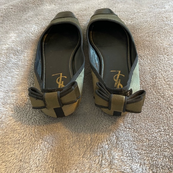 YSL flat shoes , size 7.5 ,in black kaki color - Picture 4 of 16